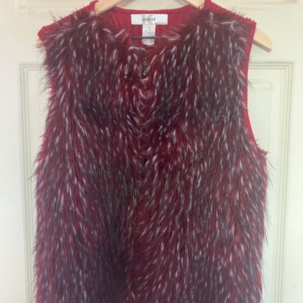 Size Large Kikit Maurice Sasson Faux Fur Full Zip Cranberry Black Cream Vest